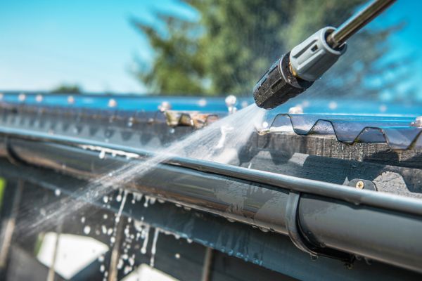Gutter Pressure Washing in Naples