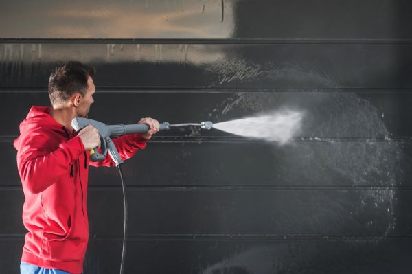 Exterior Washing in Naples