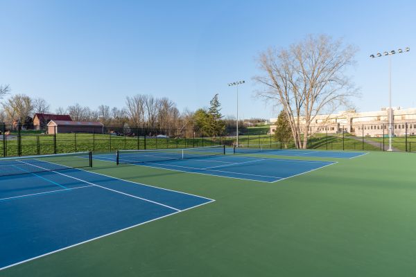 Tennis Court Cleaning in Naples