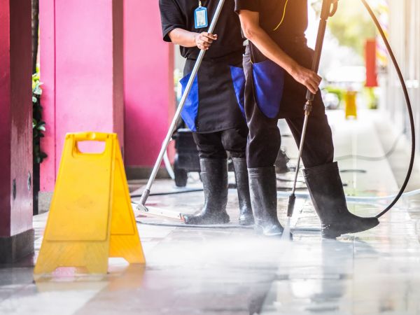 Commercial Power Washing in Naples
