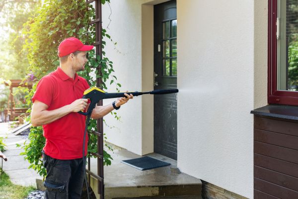 House Powerwashing in Naples