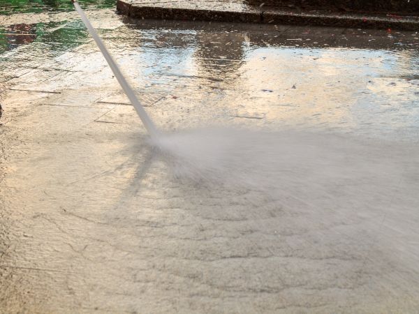Pavement Cleaning Service in Naples
