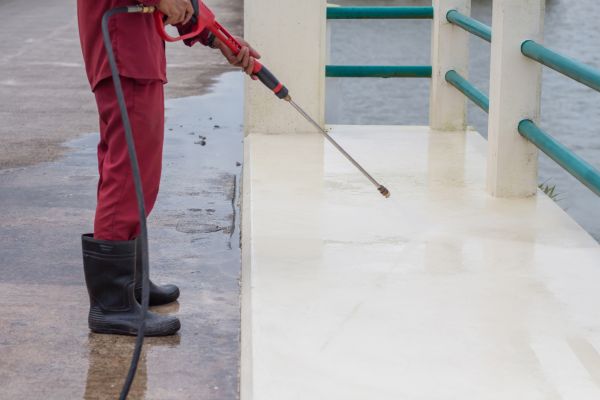 Industrial Concrete Cleaning in Naples