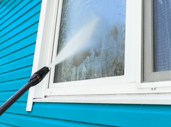 Residential Pressure Cleaning in Naples