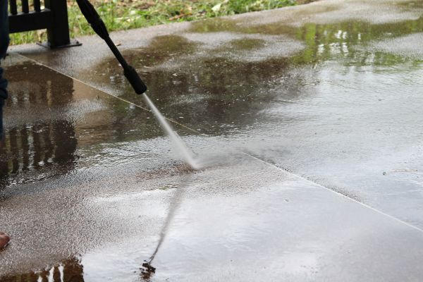 Concrete Deck Cleaning in Naples