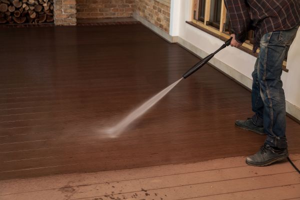 Porch Pressure Cleaning in Naples
