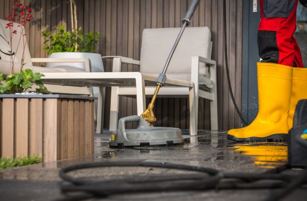 Townhouse Patio Cleaning in Naples
