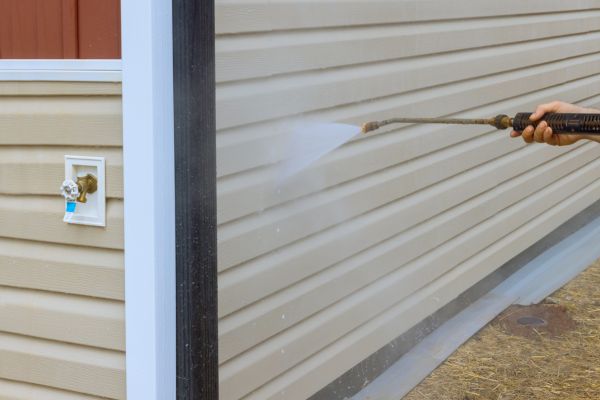 Townhouse Exterior Cleaning in Naples