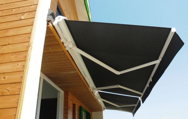 Deck Awning Cleaning in Naples