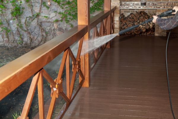 Porch Dirt Removal in Naples