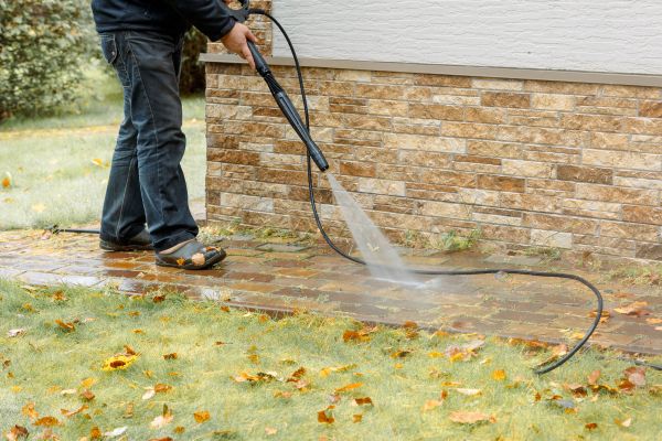 Residential Powerwashing in Naples